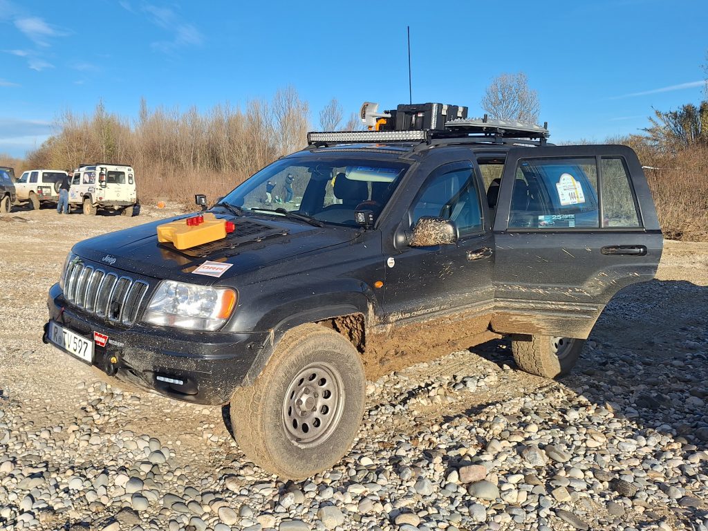 Off Road Umbau des Jeep Grand Cherokee von Off Road Products mit dem Fahrwerk von H&R und Bilstein